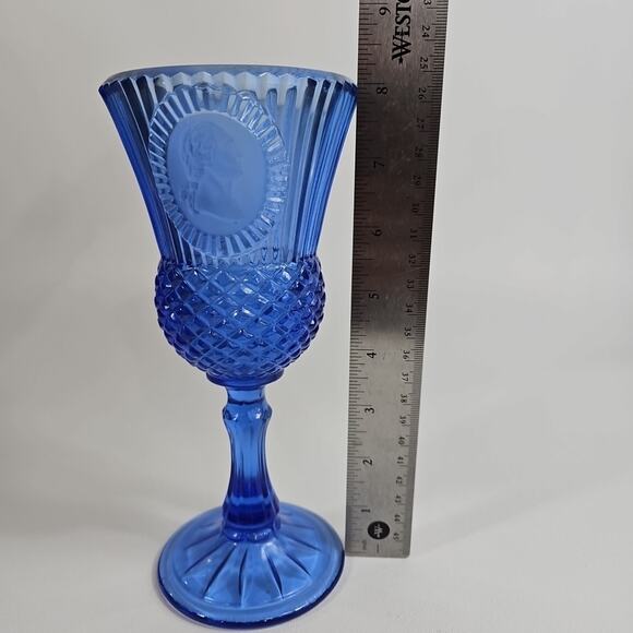Single Avon Fostoria Cobalt Blue Goblet with George Washington 1976 - Picture 5 of 5